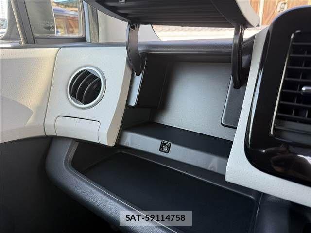 Nissan MOCO 2013-11 7020950-26