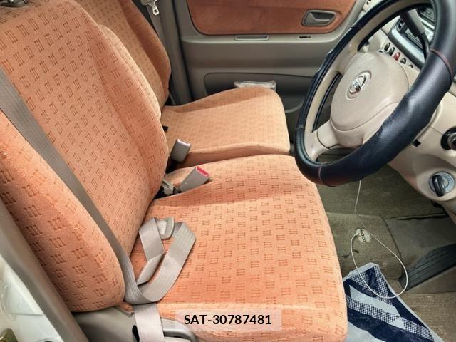Nissan MOCO 2004-05 7020951-6