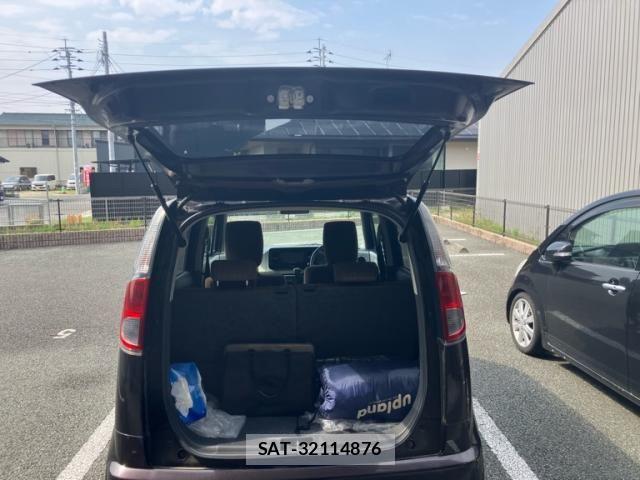 Nissan MOCO 2012-06 7059686-10
