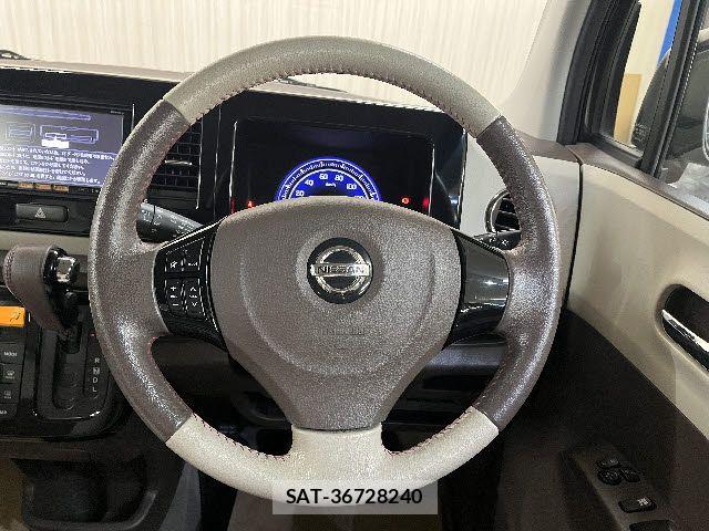 Nissan MOCO 2015-03 7059684-13
