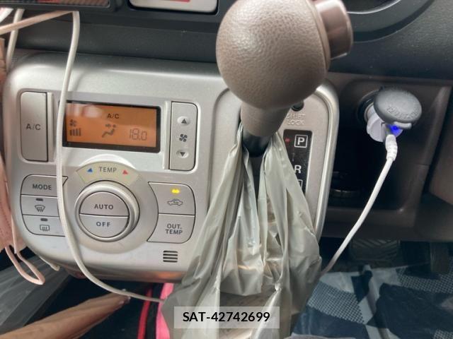 Nissan MOCO 2009-05 7222043-16