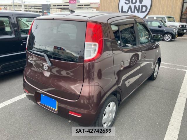 Nissan MOCO 2009-05 7222043-2