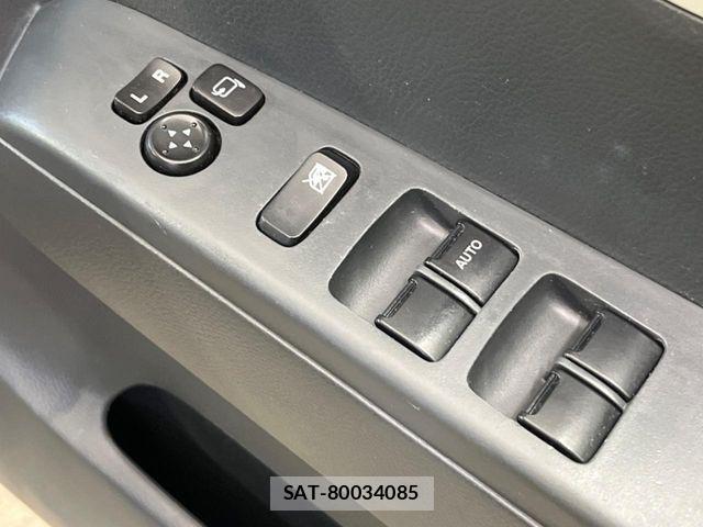 Nissan MOCO 2013-09 7222050-6