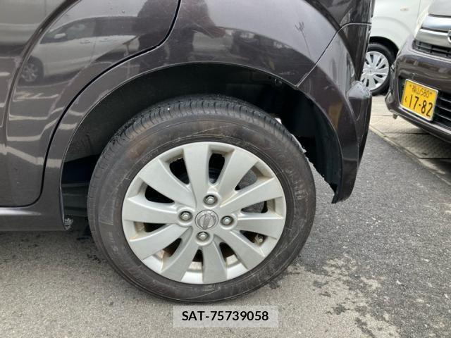 Nissan MOCO 2014-11 7251604-5