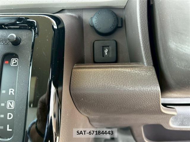 Nissan MOCO 2013-10 7251596-23