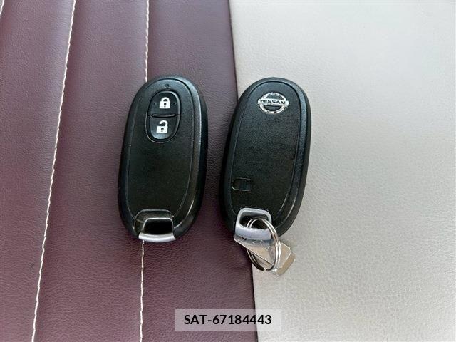 Nissan MOCO 2013-10 7251596-24