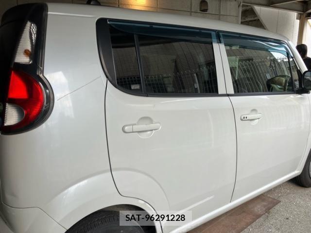 Nissan MOCO 2015-01 7251600-5