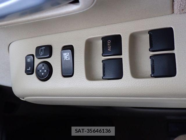 Nissan MOCO 2009-12 7271293-16