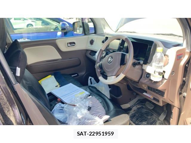 Nissan MOCO 2015-02 7271296-15