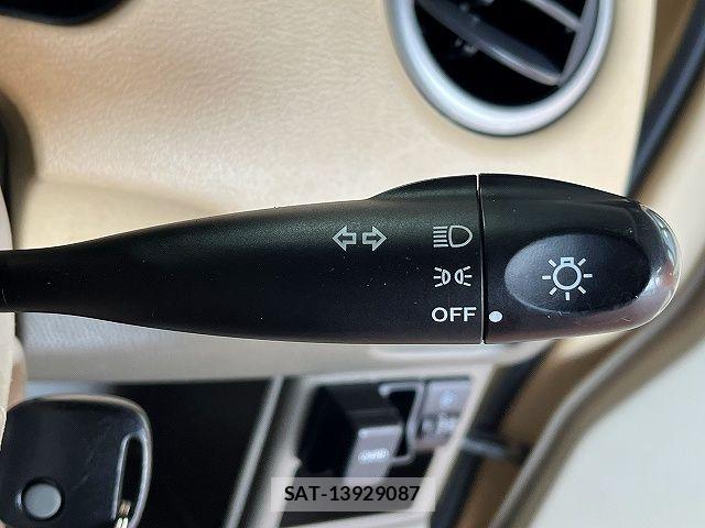 Nissan MOCO 2010-05 7271294-11