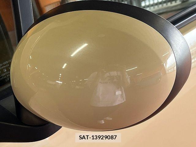 Nissan MOCO 2010-05 7271294-24