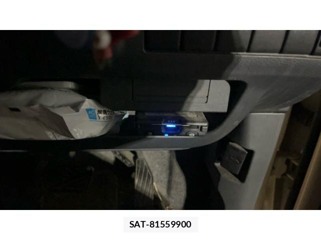 Nissan MOCO 2011-12 7328532-15