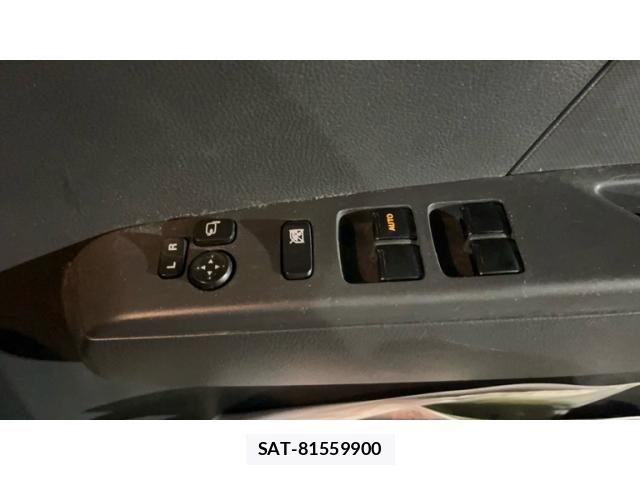 Nissan MOCO 2011-12 7328532-16