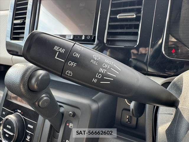 Nissan MOCO 2012-05 7328527-26