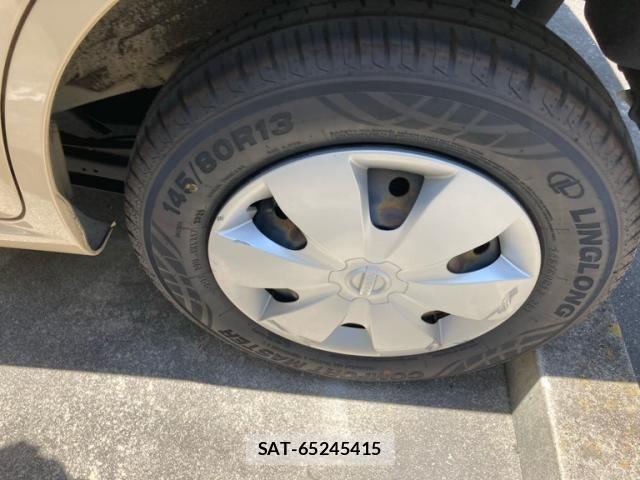 Nissan MOCO 2013-02 7328525-11