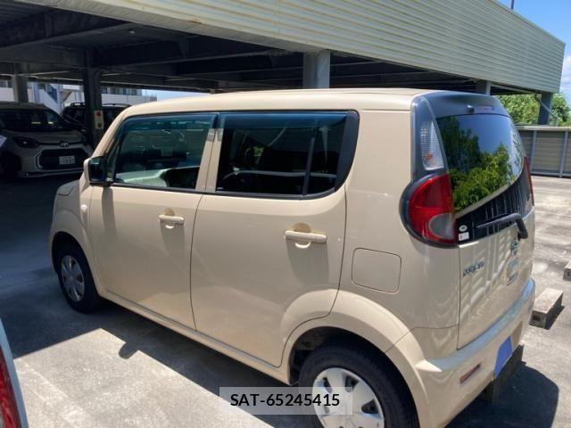 Nissan MOCO 2013-02 7328525-5