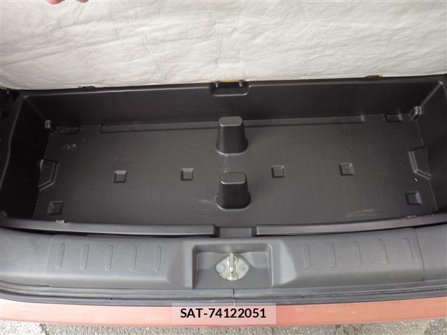 Nissan MOCO 2014-04 7358821-24