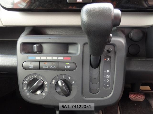 Nissan MOCO 2014-04 7358821-29
