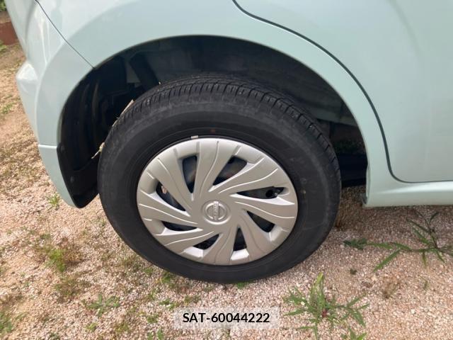 Nissan MOCO 2013-09 7358829-8