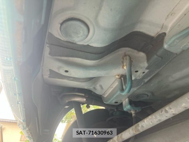 Nissan MOCO 2007-08 7358828-10