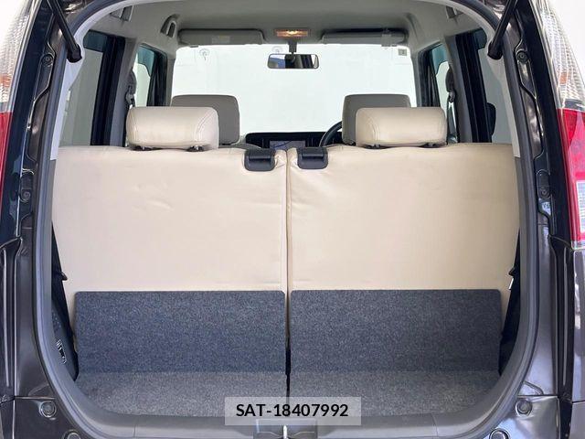 Nissan MOCO 2011-11 7358818-9