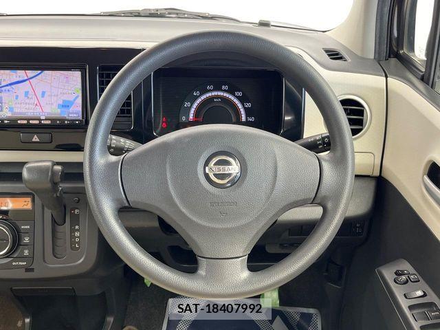 Nissan MOCO 2011-11 7358818-10