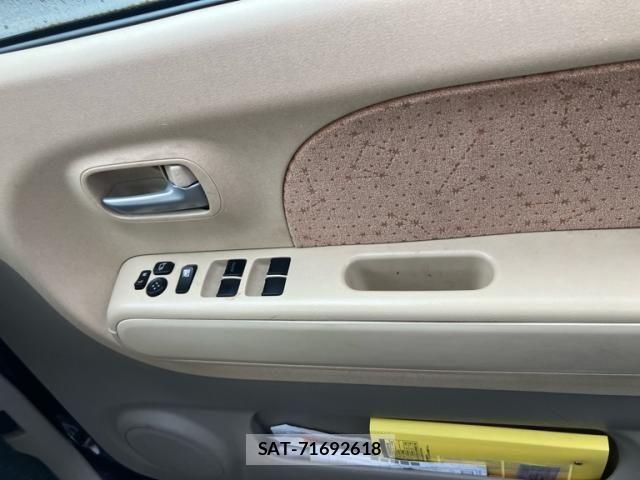 Nissan MOCO 2009-07 7358827-5