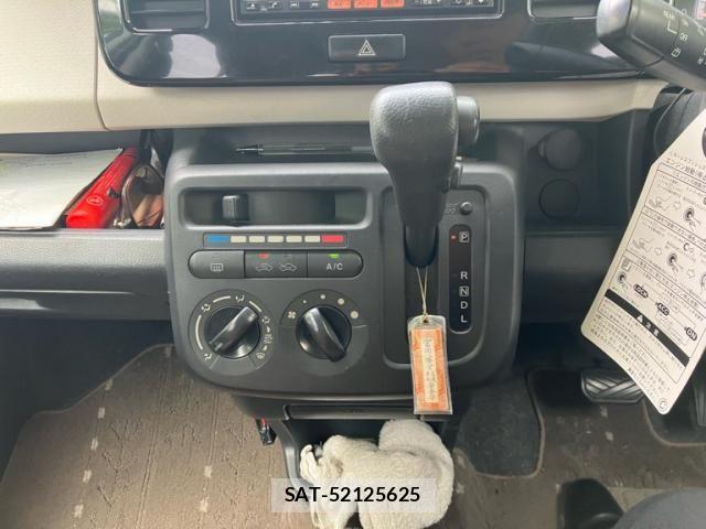 Nissan MOCO 2012-07 7392933-22
