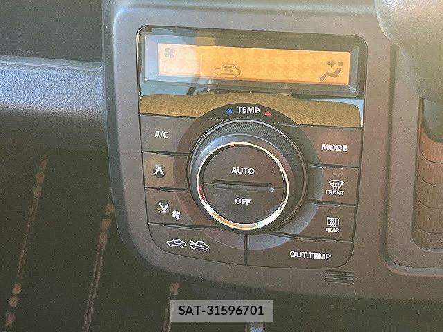 Nissan MOCO 2013-05 7392930-14