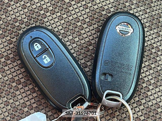 Nissan MOCO 2013-05 7392930-25