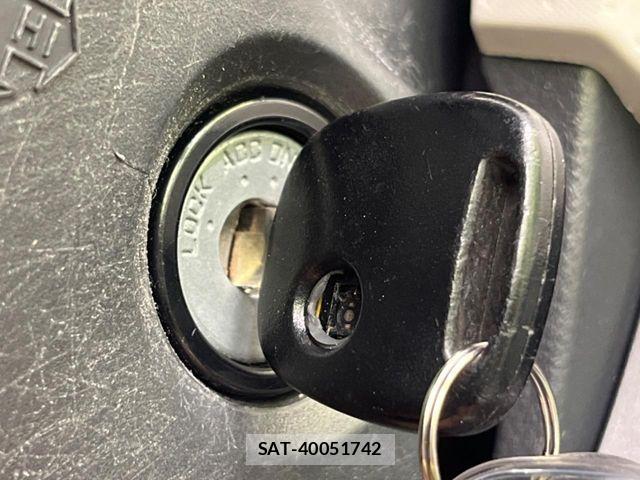 Nissan MOCO 2013-04 7455932-3