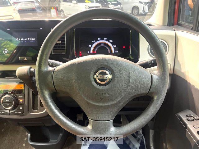 Nissan MOCO 2011-11 7455931-10