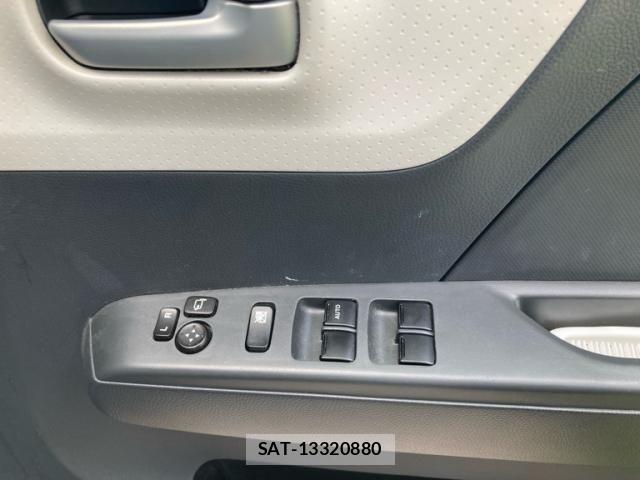Nissan MOCO 2015-12 7501665-12