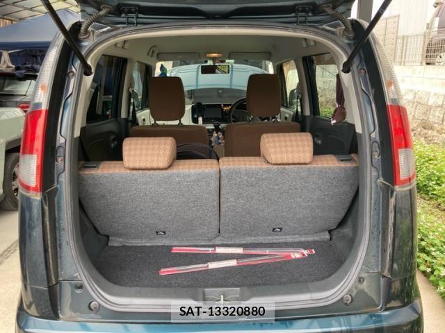 Nissan MOCO 2015-12 7501665-26