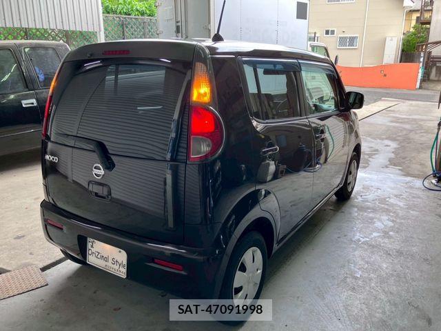 Nissan MOCO 2011-01 7501657-3