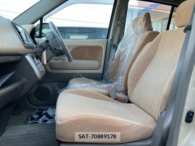 Nissan MOCO 2008-04 7562458-11