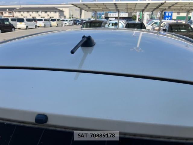 Nissan MOCO 2008-04 7562458-5