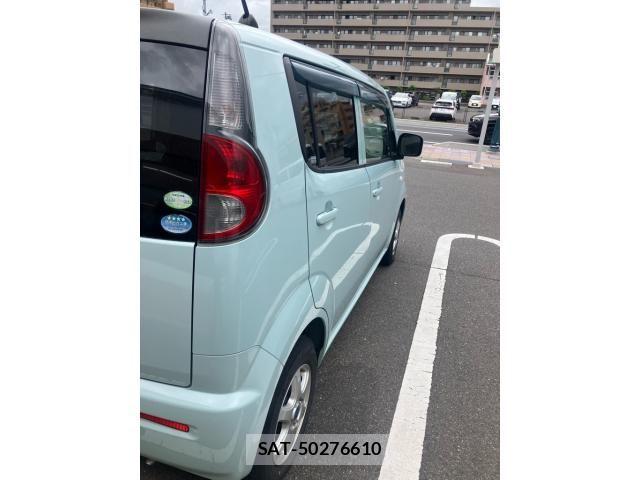 Nissan MOCO 2011-07 7562459-6