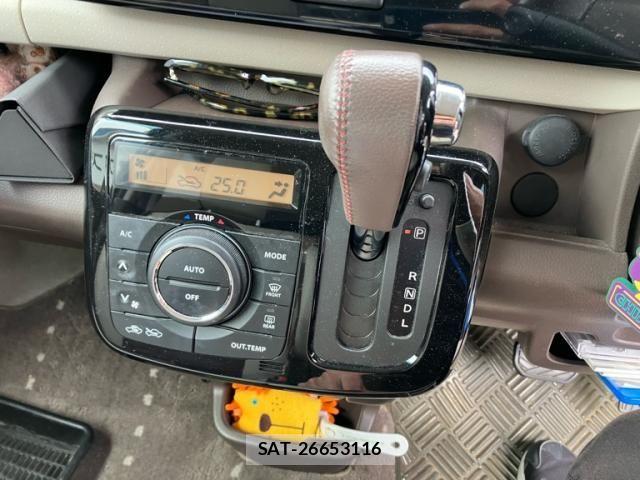 Nissan MOCO 2013-11 7618262-18