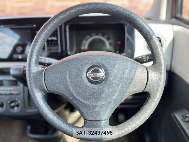 Nissan MOCO 2012-08 7618260-13