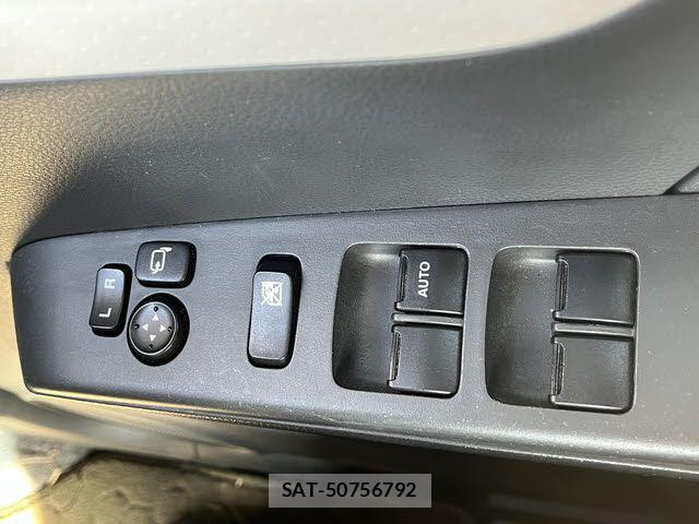 Nissan MOCO 2012-04 7618259-16