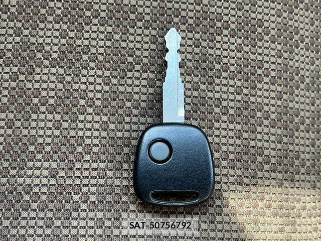 Nissan MOCO 2012-04 7618259-25