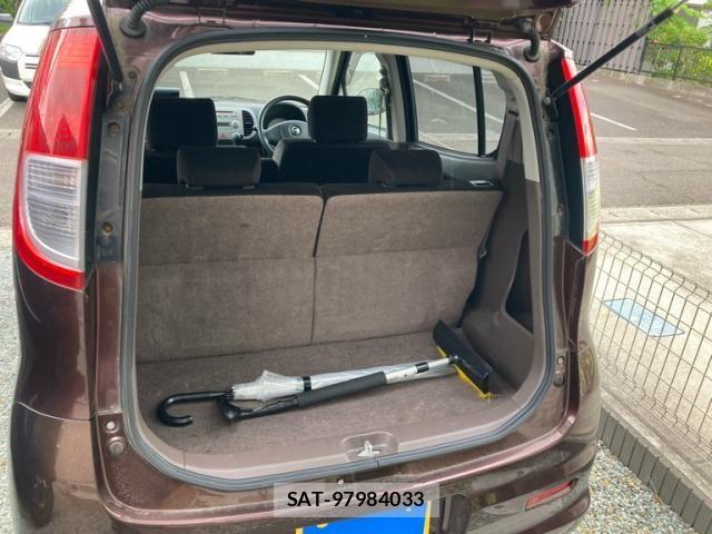 Nissan MOCO 2010-01 7618266-11