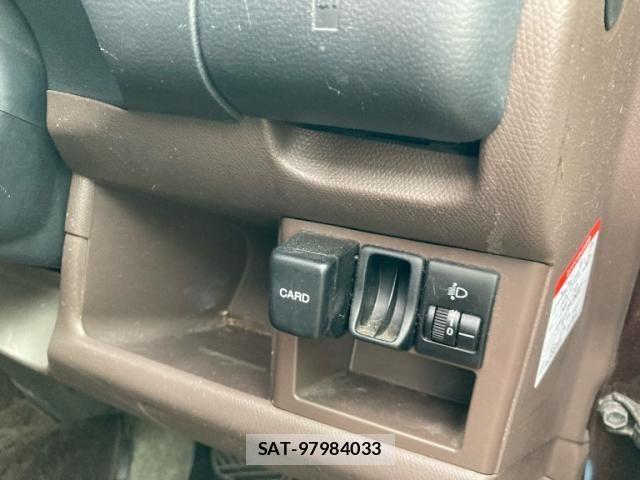Nissan MOCO 2010-01 7618266-17