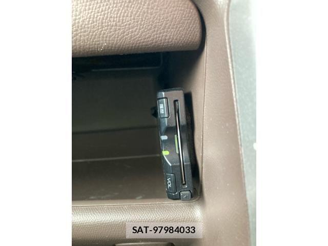 Nissan MOCO 2010-01 7618266-23