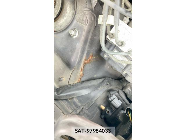Nissan MOCO 2010-01 7618266-24