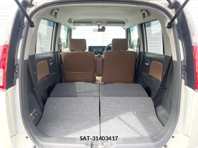 Nissan MOCO 2012-02 7618261-9
