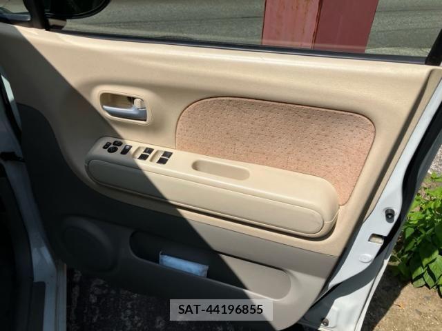 Nissan MOCO 2009-07 7618269-10