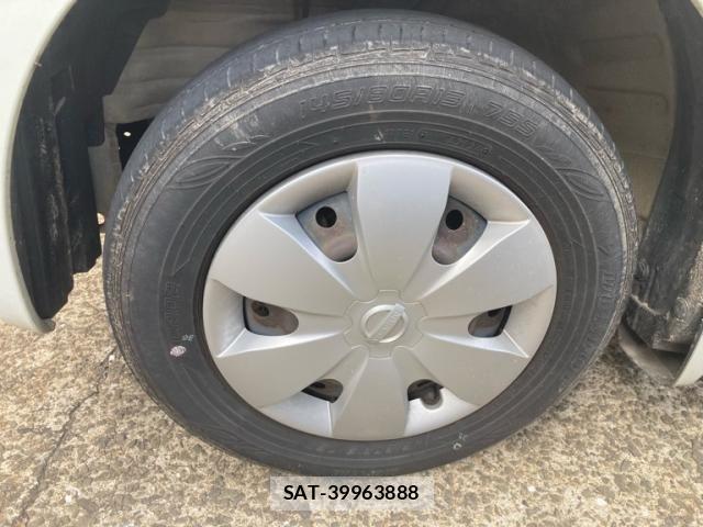 Nissan MOCO 2013-01 7618268-10