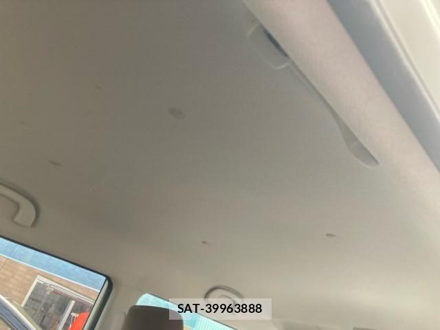 Nissan MOCO 2013-01 7618268-15